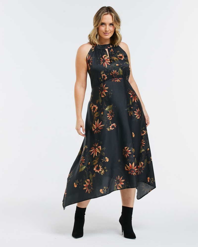 Front of a model wearing a size 1X Moody Blooms Dress in Print by Estelle. | dia_product_style_image_id:235150
